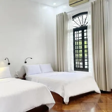 Rose'S Homestay Hue Exterior photo