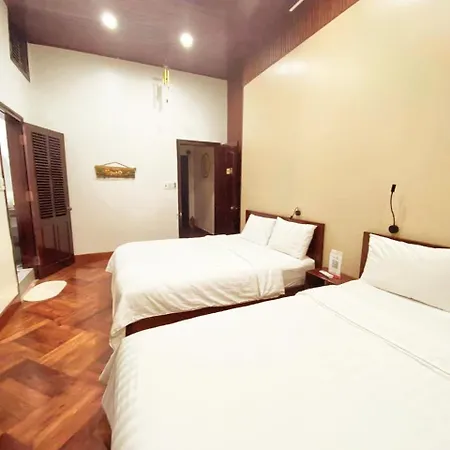 Rose'S Homestay Hue Exterior photo